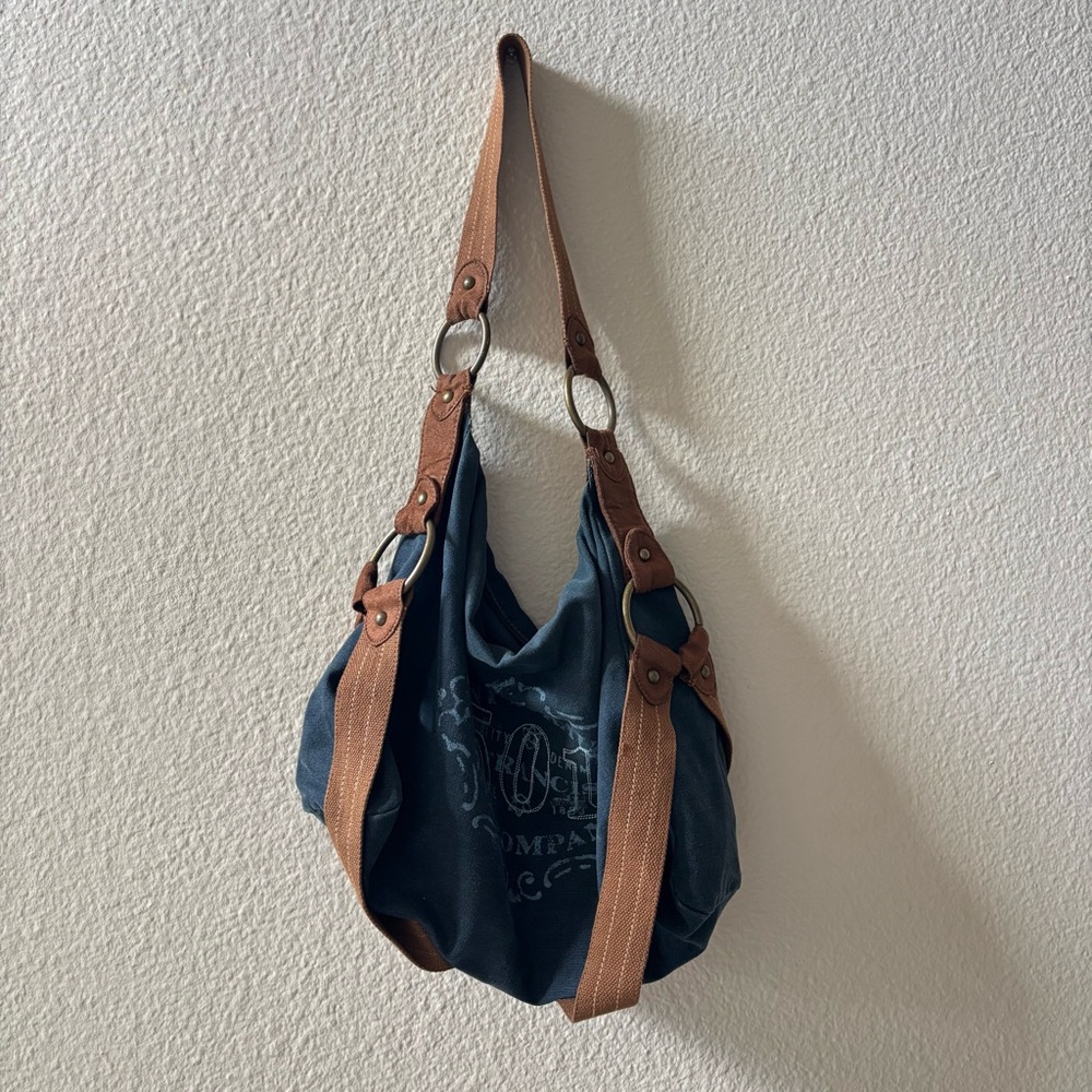 Levi's Strauss Zip Top 501 Logo Canvas Tote